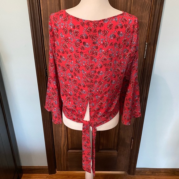 Jack by BB Dakota Red Rose Floral Back Tie Top - Picture 3 of 7